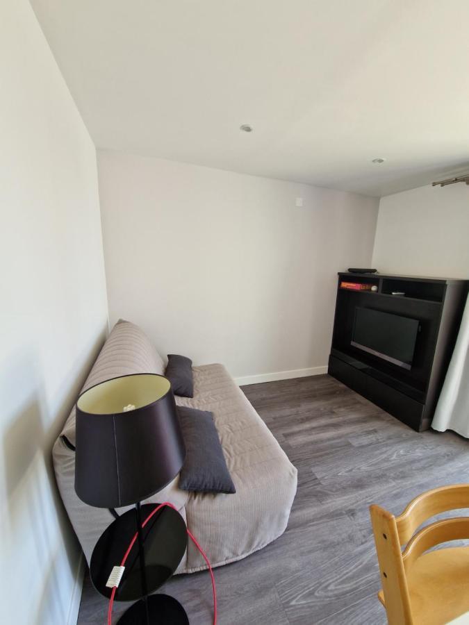 Appartement 2 Pieces Renove Avec Acces Piscine Peymeinade Exterior photo